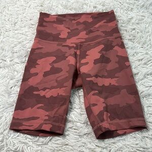 Lululemon Wunder Train High Rise Short 8" Heritage 365 Camo Brier Rose Multi